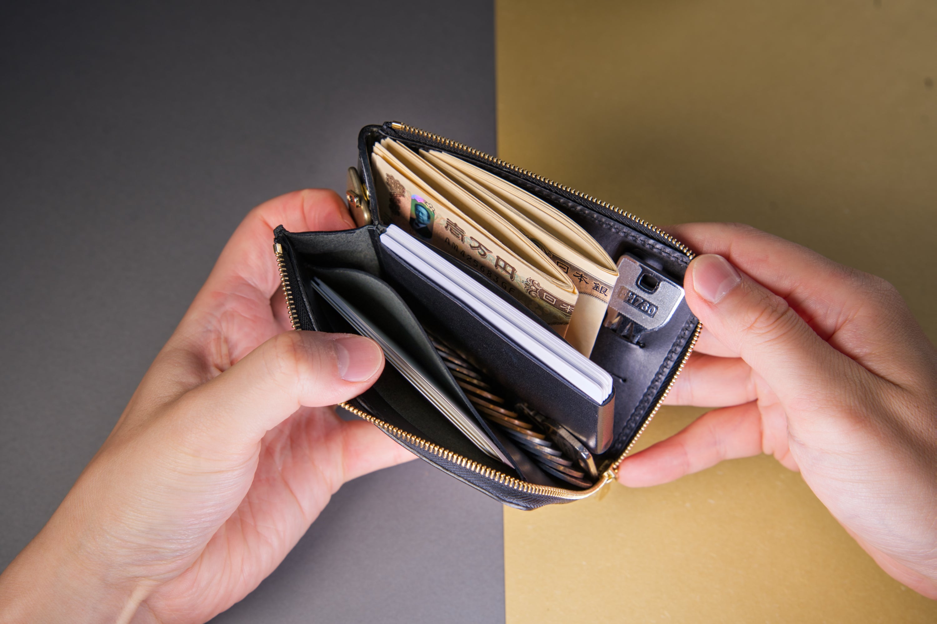 Quick Key Wallet MZ Bulgaro