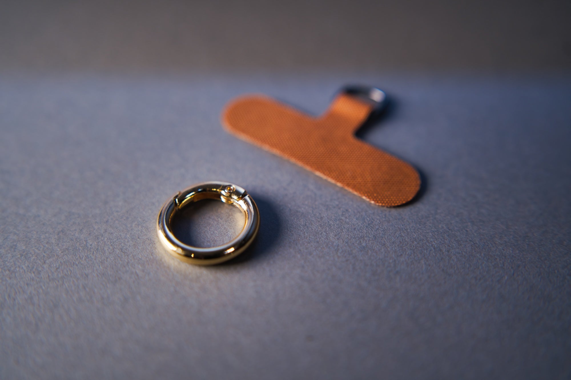 Adjustable Shoulder Strap ｜ Wallet & Smartphone